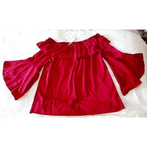Mileage NWT red off shoulder 2X Flounce tip blouse - Picture 1 of 4